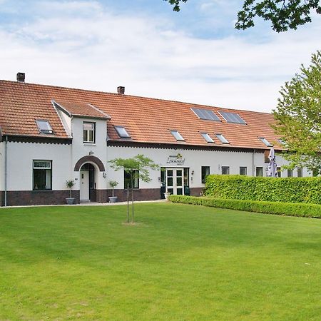 Landgoed Lemmenhof Hotel Ell Eksteriør billede